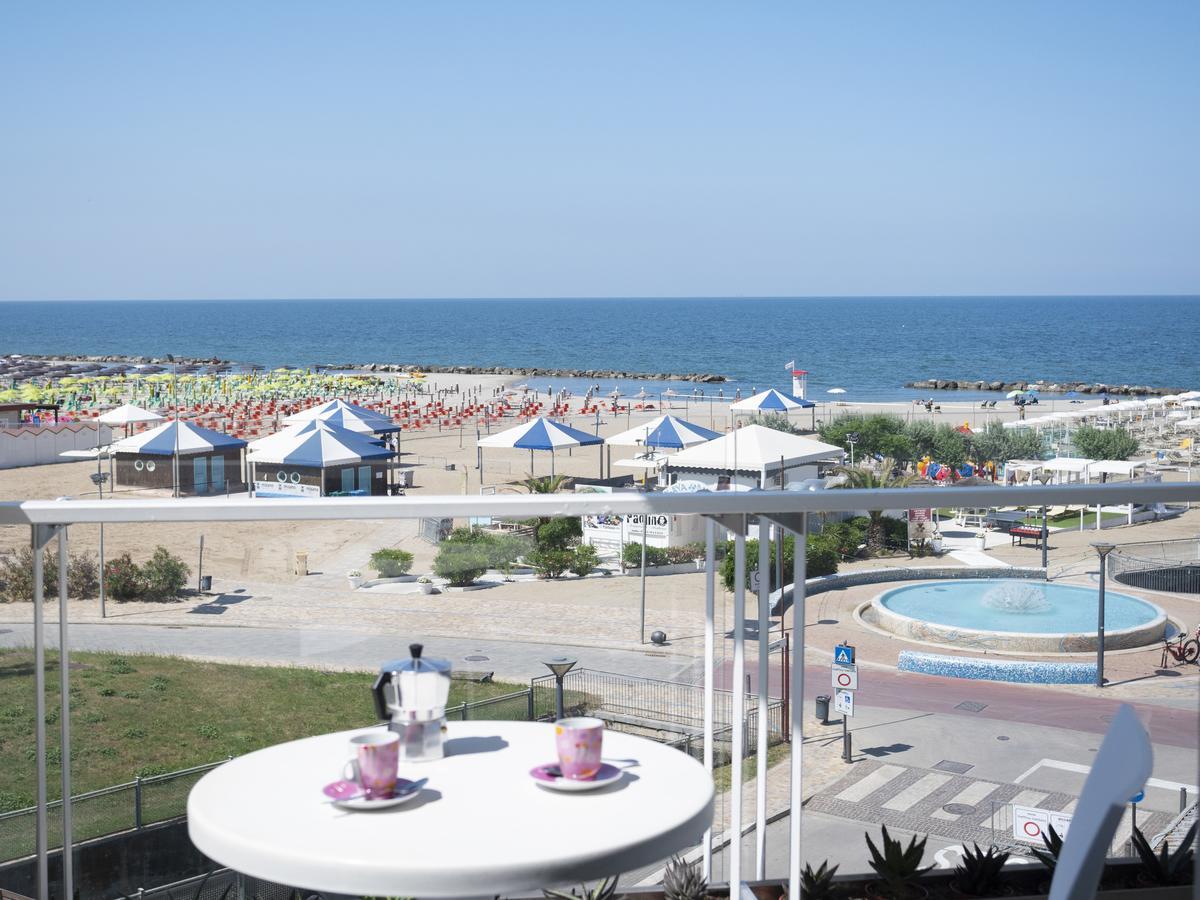 Solemare Hotel E Residence Misano Adriatico Exteriér fotografie